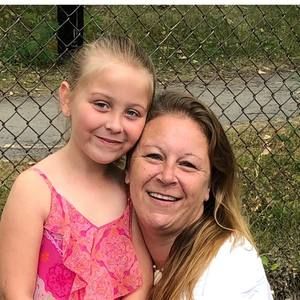 Meet your Posher, Karine